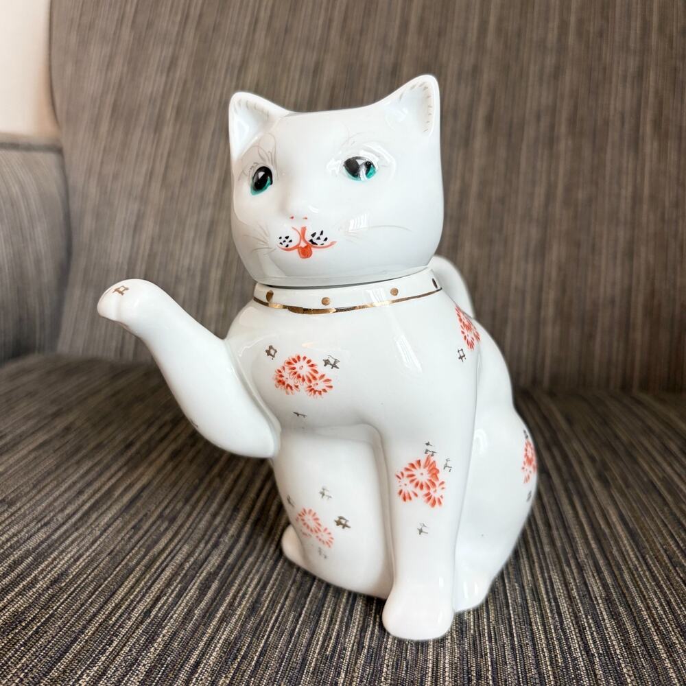Kitty Cat Teapot White Ceramic China Floral Personal Tea Pot Vintage 6.5 Inch